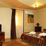Argo Premium 3* Lviv